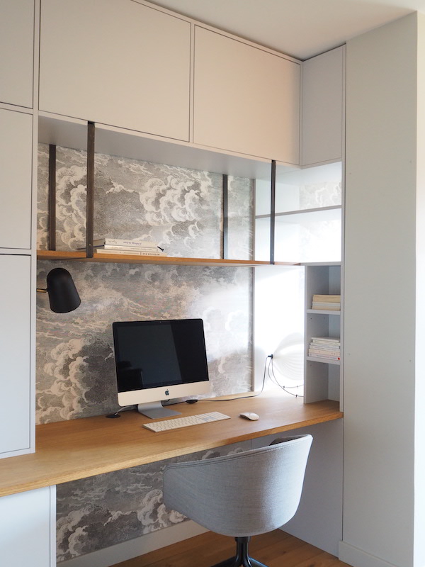 Bureau sur mesure en chêne massif, appartement Lyon 1er — Atelier Thomas Maincent