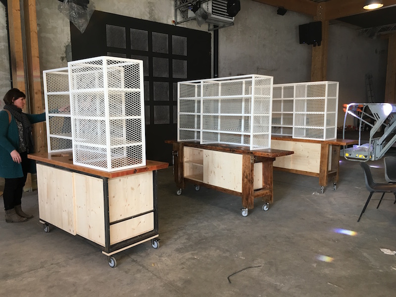 Établis anciens restaurés en dessertes, La Commune, Lyon 7e — Atelier Thomas Maincent